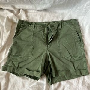 Madewell high waisted green shorts